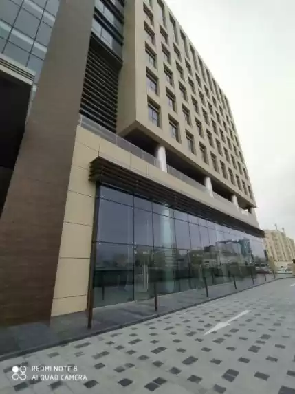 Коммерческий Готовая недвижимость С/Ж Офис  в аренду в Доха #13223 - 1  image 